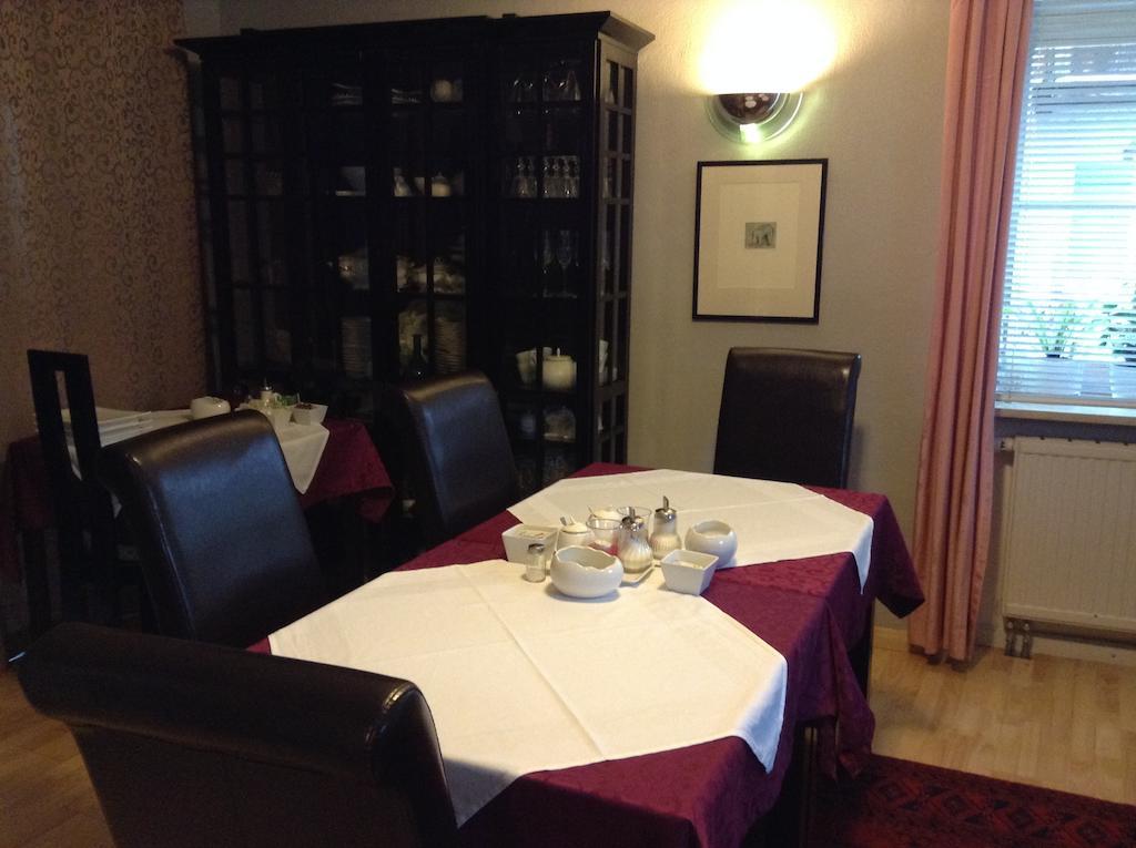 Gaestehaus Nicole Garmisch-Partenkirchen Room photo