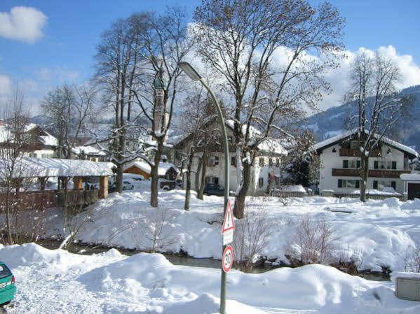 Gaestehaus Nicole Garmisch-Partenkirchen Exterior photo